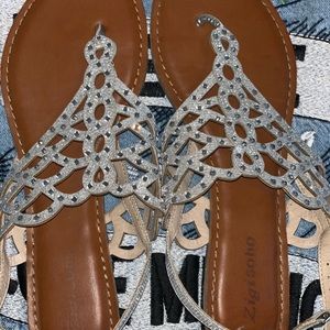 Beautiful Zigi Soho sandals
